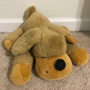 A brown circus circus puppy dog